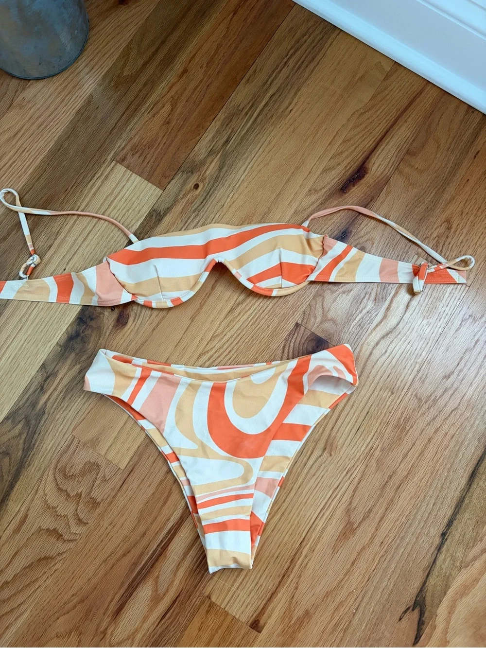 Retro Orange Swirl Underwire Bikini - Women Swim